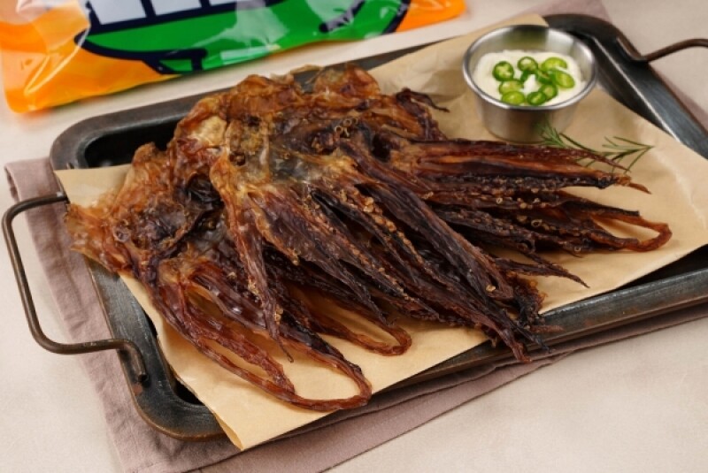 건어물, 오다리, 니이들오징어, BBQ오징어스틱, 오징어스틱, 영화관오징어, 오다리망족, 오다리장족, 오징어, 오징어간식, 간식, 영화관간식, 맥주안주, 안주, 어물쩡, 주식회사모드니, 모드니, 어물쩡, 모드니어물쩡 